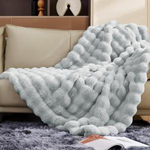 Touchat Luxury 1000GSM Faux Rabbit Fur Throw Blanket, Super Heavy Warm Cozy Grey Blankets for Couch Bed Sofa, Ruched Plush Fuzzy Elegant Soft Reversible Mink Blanket for Living Room Bedroom, Blue(Grey)