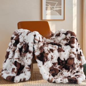 Touchat Luxury 1000GSM Faux Rabbit Fur Throw Blanket, Super Heavy Warm Cozy Grey Blankets for Couch Bed Sofa, Ruched Plush Fuzzy Elegant Soft Reversible Mink Blanket for Living Room Bedroom, Blue(Cow Brown)