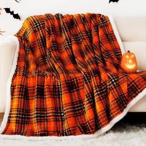 Touchat Sherpa Plaid Throw Blanket, 60″ X 70″Fuzzy Fluffy Cozy Soft Blanket, Fleece Flannel Plush Twin Size Microfiber Blanket for Couch Bed Sofa (Brown)(Checkered Orange)