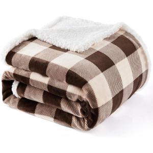 Touchat Sherpa Red and Black Buffalo Plaid Christmas Twin Blanket 60″ X 70″, Fuzzy Fluffy Soft Cozy Throw Blanket, Fleece Flannel Plush Microfiber Blanket for Couch Bed Sofa(Brown01)