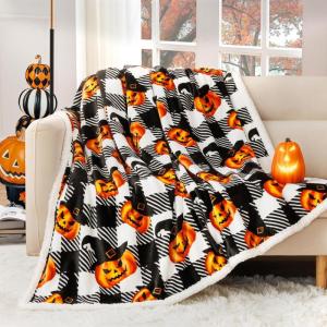 Touchat Sherpa Red and Black Buffalo Plaid Christmas Twin Blanket 60″ X 70″, Fuzzy Fluffy Soft Cozy Throw Blanket, Fleece Flannel Plush Microfiber Blanket for Couch Bed Sofa(Blackhalloween)