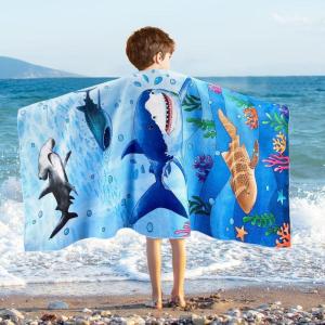 WERNNSAI Serviette de Plage Licorne – 76 x 150cm Rainbow Polyester Camping Serviettes pour Filles Enfants Séchage Rapide Ultra Absorbant Super Doux Couverture de Plage Piscine Voyage Natation(Requin B002)